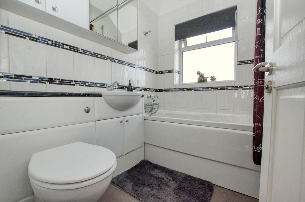 Additional image 24 of 3 bed semi-detached house for saleMowbray Road, Southampton SO19