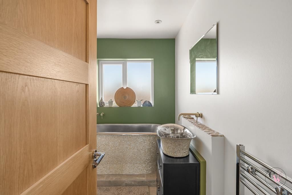 Additional image 58 of 5 bed detached house for salePochard Avenue, Winsford CW7