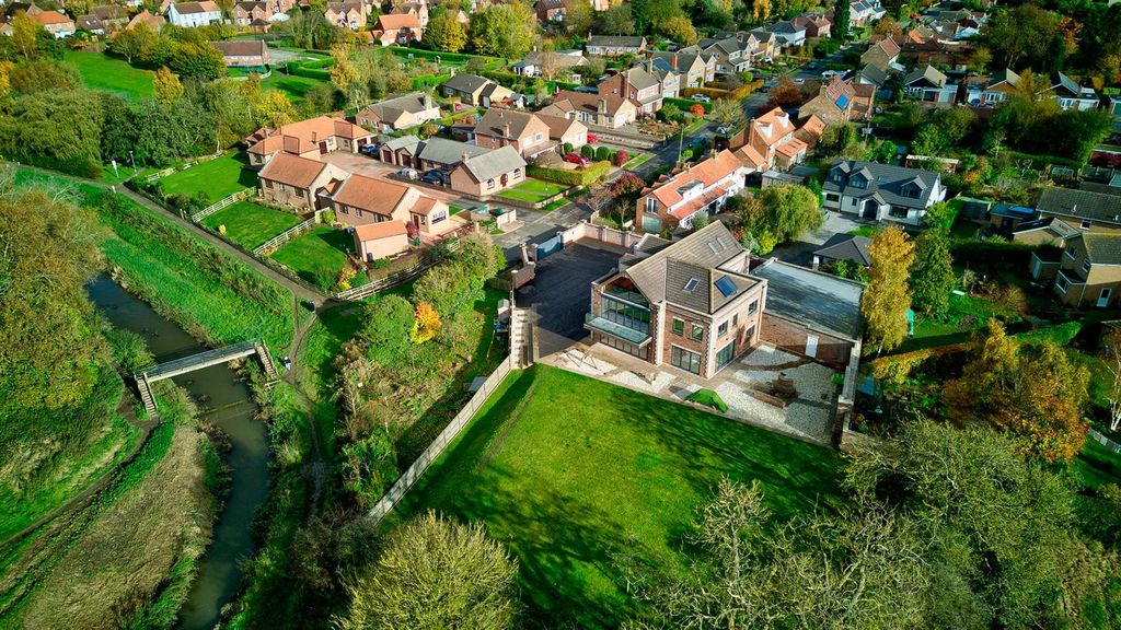 Additional image 48 of 5 bed detached house for saleThe Village, Earswick, York YO32