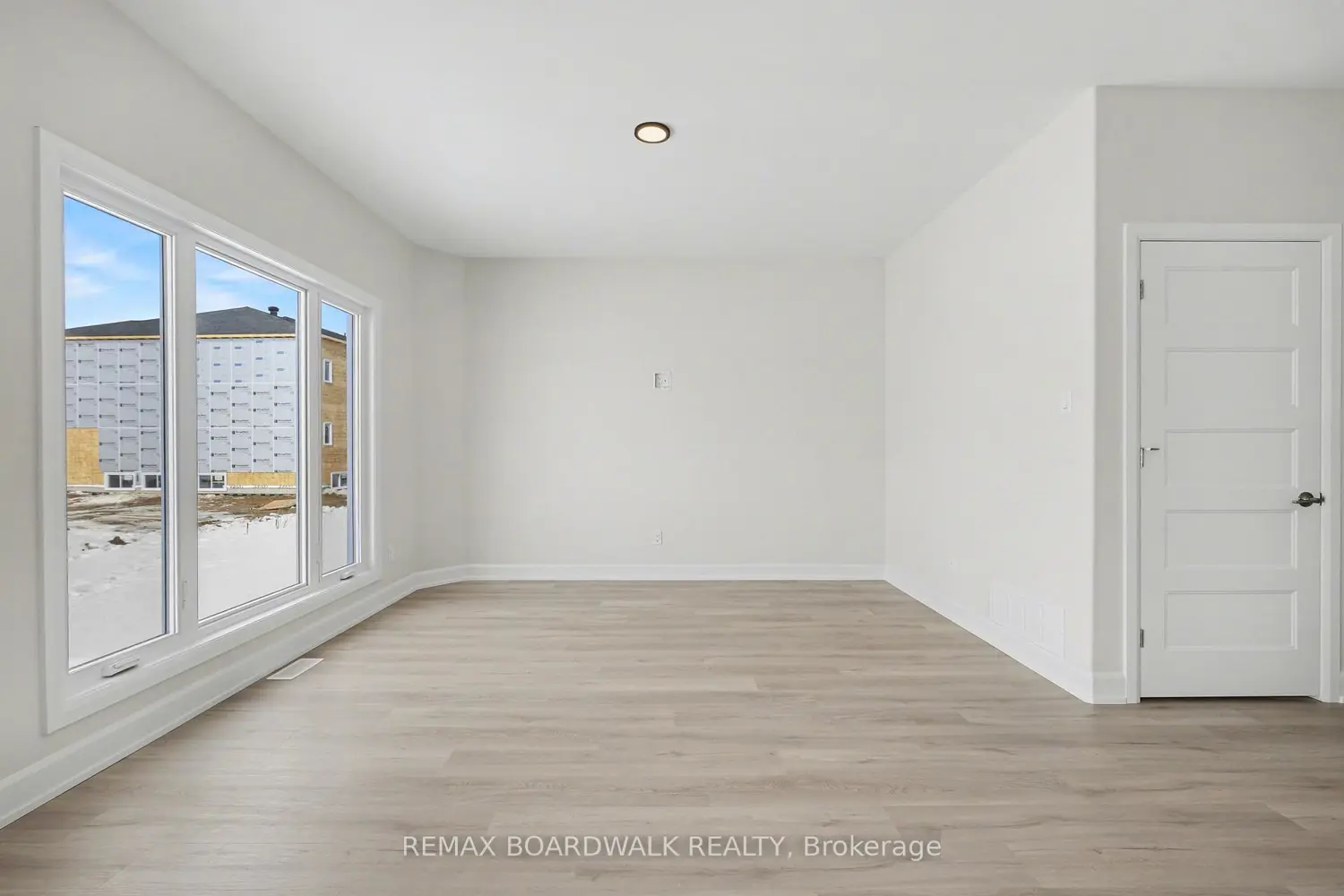 Additional image 4 of 967 Chablis Crescent