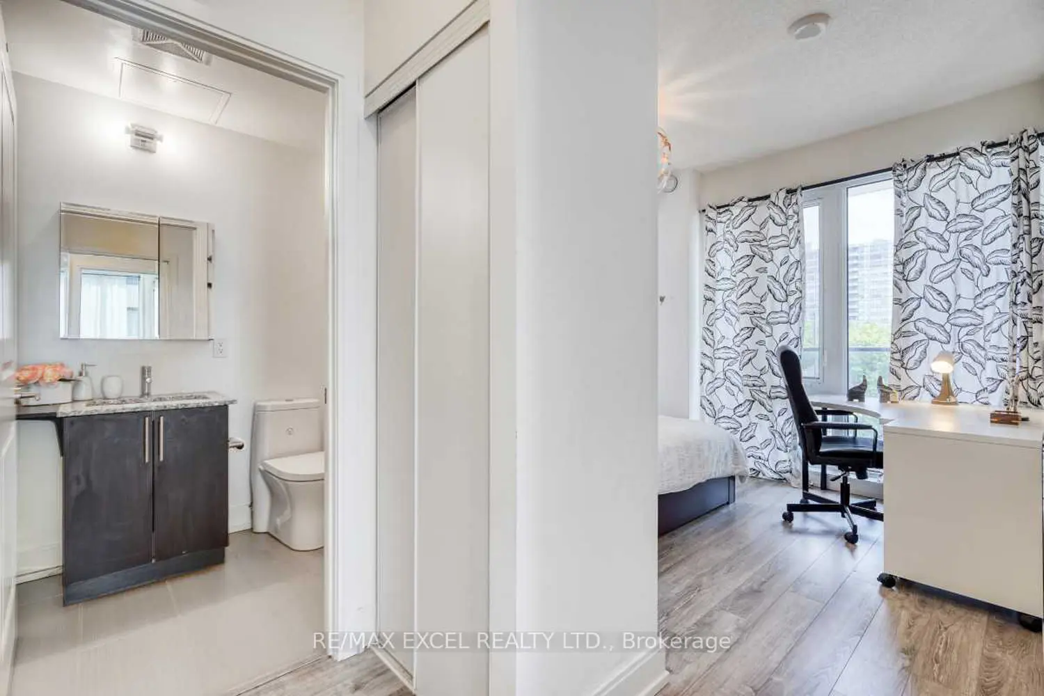 Additional image 13 of 9608 Yonge Street 202A