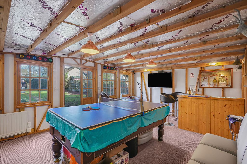 Additional image 39 of 5 bed detached house for saleSwan Lane, Wickford SS11