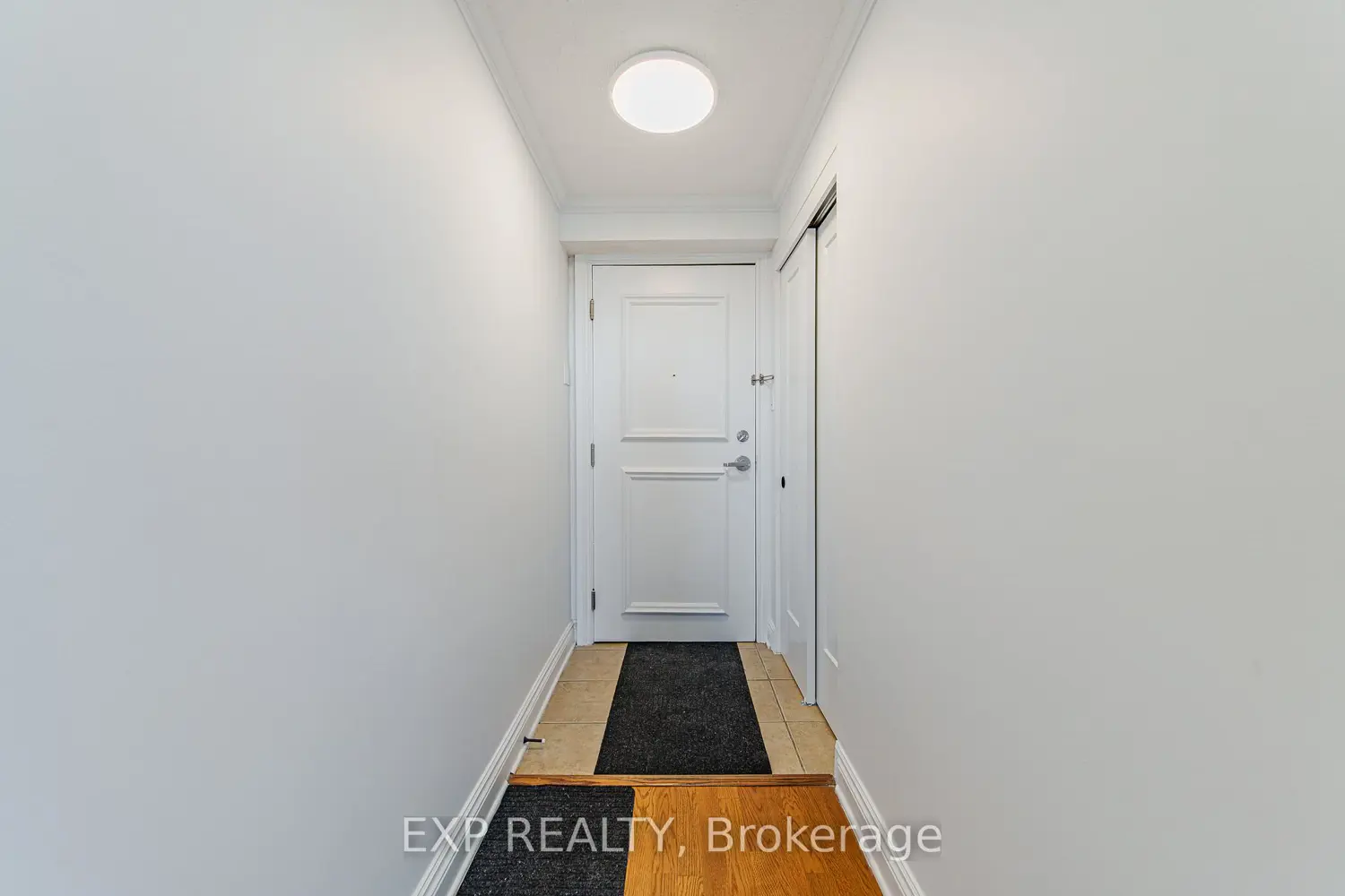 1440 Heron Road 1004 photo 3