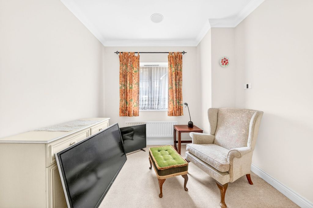 Additional image 27 of 5 bed detached house for saleCampion Gardens, Woodford Green IG8