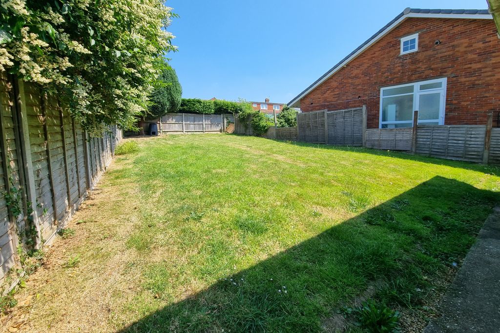 Additional image 11 of 2 bed detached bungalow for saleDrayton, Hampshire PO6