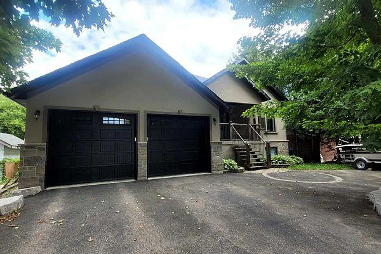 Additional image 2 of 1021 Bannister Street