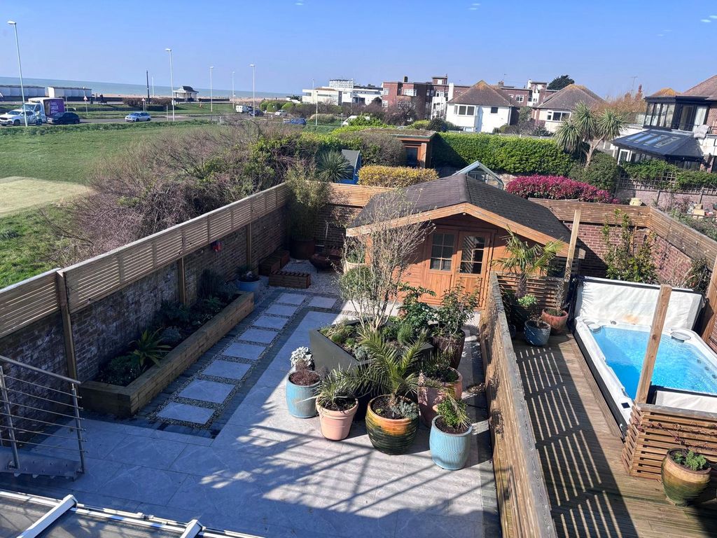 Additional image 31 of 5 bed detached house for saleAnscombe Road, Worthing, West Sussex BN11