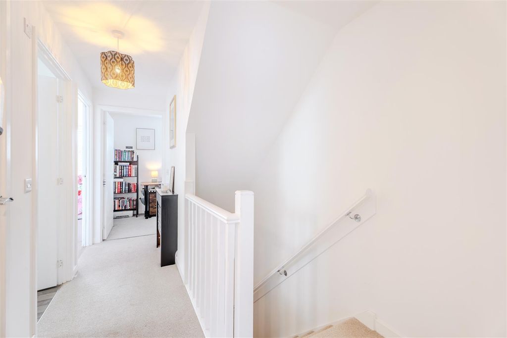 Additional image 12 of 3 bed town house for saleMackay Place, Wishaw ML2