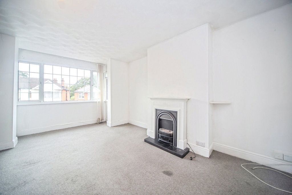 Additional image 4 of 3 bed semi-detached house for saleHill Lane, Bassett, Southampton, Hampshire SO15