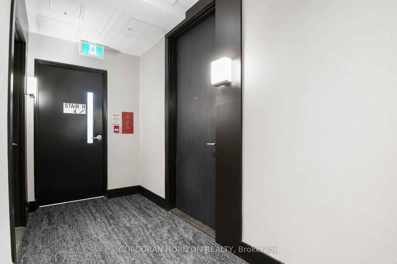 55 Duke Street 420 photo 2