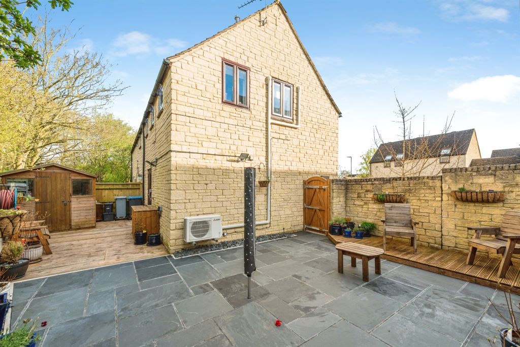 Additional image 2 of 2 bed property for saleCampden Close, Witney OX28