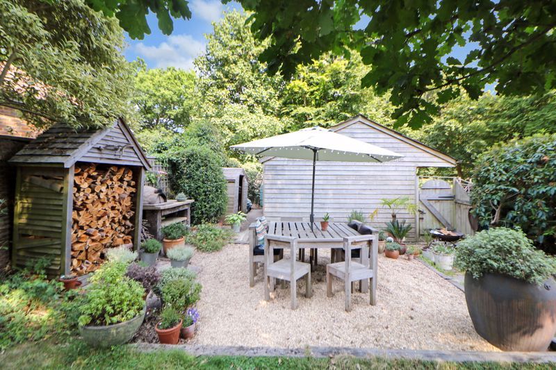 Additional image 17 of 4 bed property for saleSnows Ride, Windlesham GU20