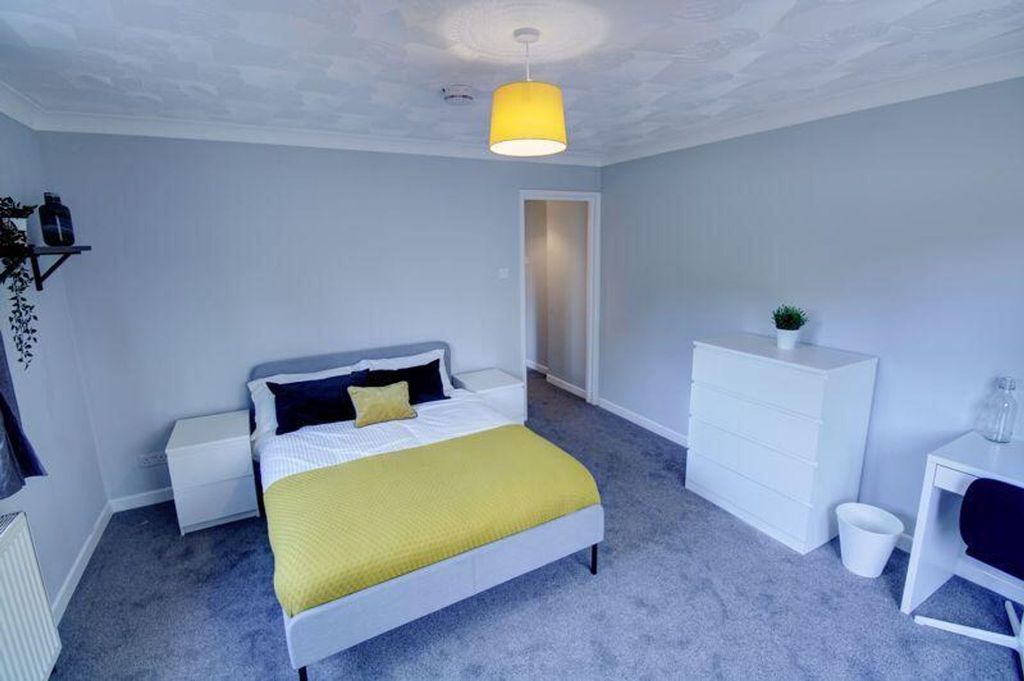 Additional image 6 of 5 bed semi-detached house for saleBurlington Road, Southampton SO15