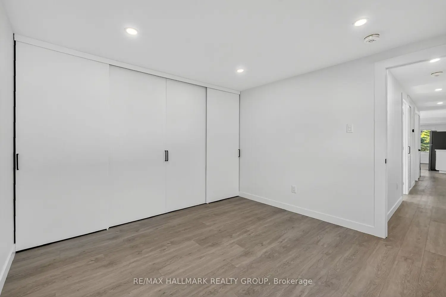Additional image 11 of 3535 St Joseph Boulevard 68