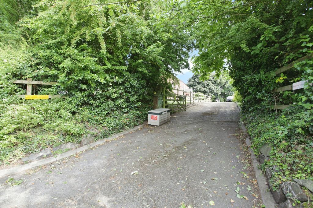 Additional image 20 of 7 bed detached house for saleHinckley Road, Nailstone CV13