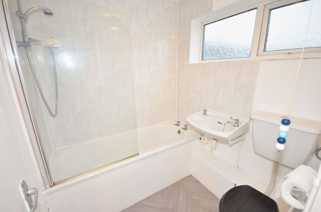 Additional image 9 of 2 bed maisonette for saleWestbury Walk, Corby NN18