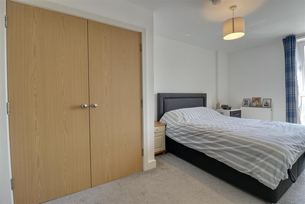 Additional image 6 of 2 bed flat for saleFratton Way, Southsea PO4
