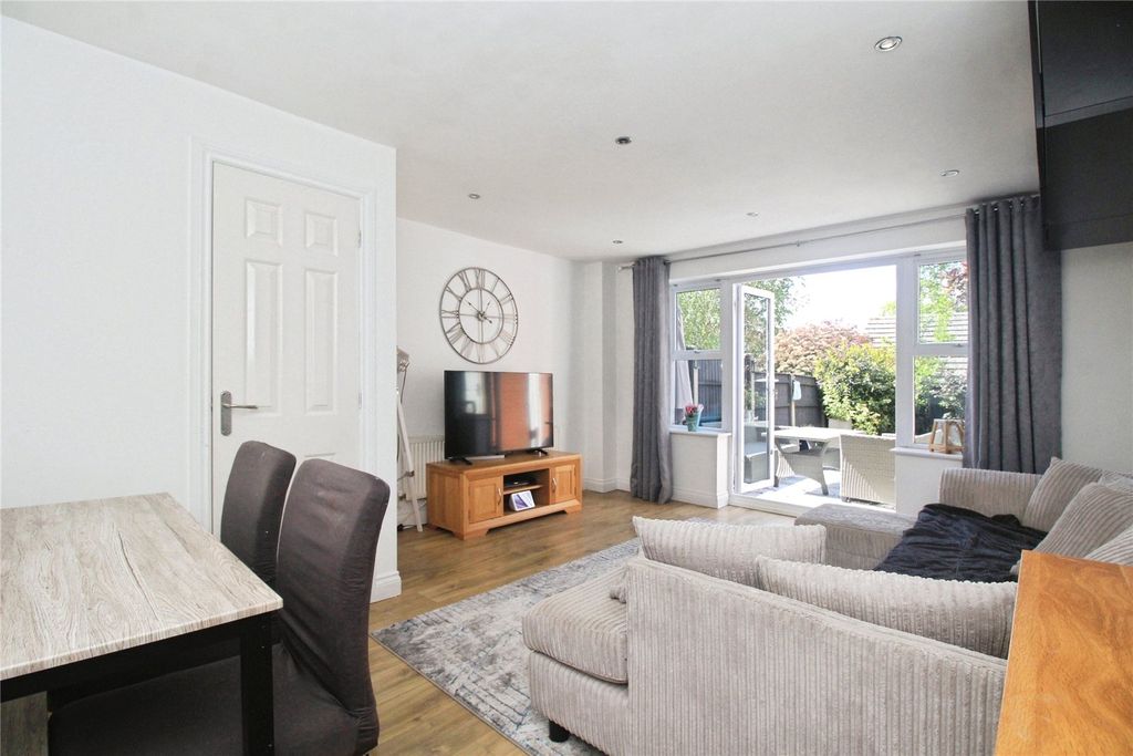 Additional image 2 of 3 bed semi-detached house for saleRussett Close, Barwell, Leicester, Leicestershire LE9