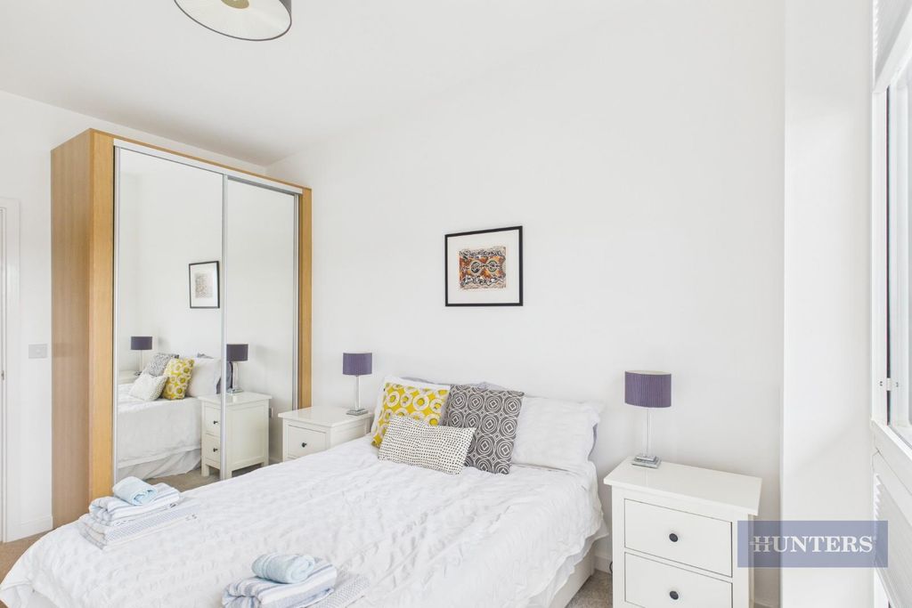 Additional image 9 of 2 bed flat for saleEmpress Heights, College Street, Southampton SO14