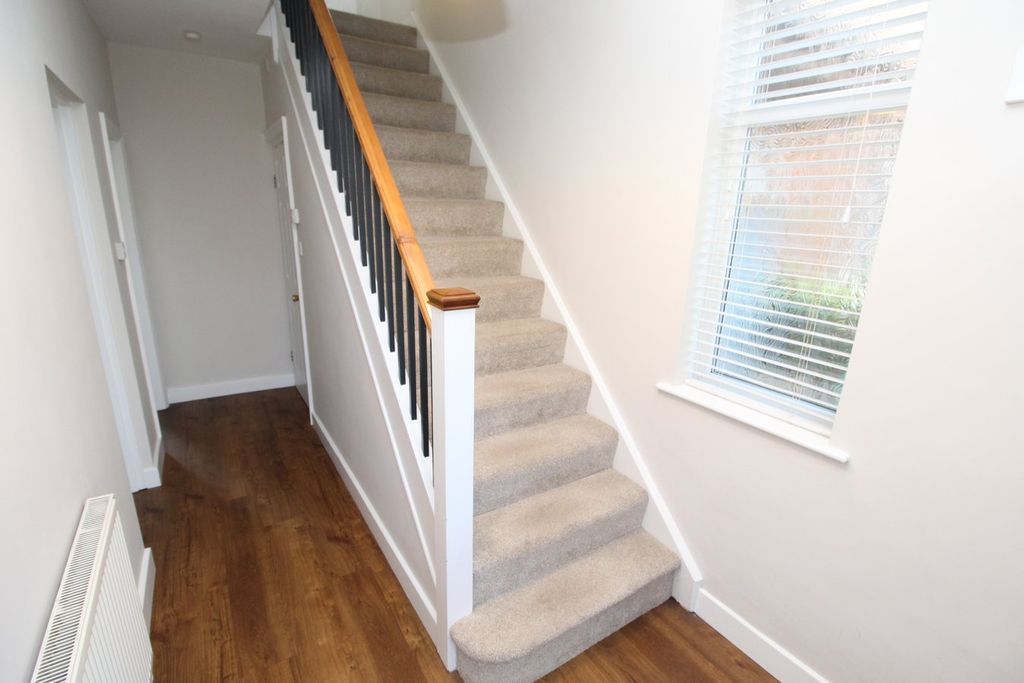 Additional image 7 of 3 bed semi-detached house for saleGrove Road, Blaby, Leicester LE8