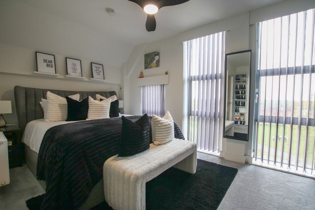 Additional image 17 of 3 bed flat for saleElms Walk, Wokingham RG40