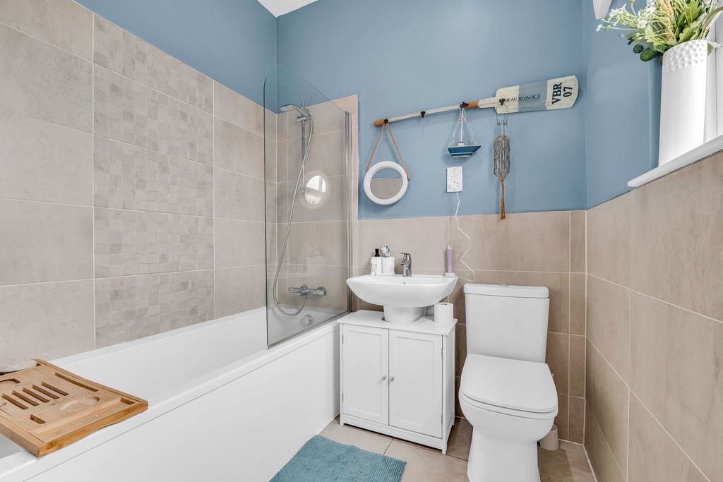 Additional image 21 of 5 bed semi-detached house for saleThe Maltings, Sileby, Loughborough LE12