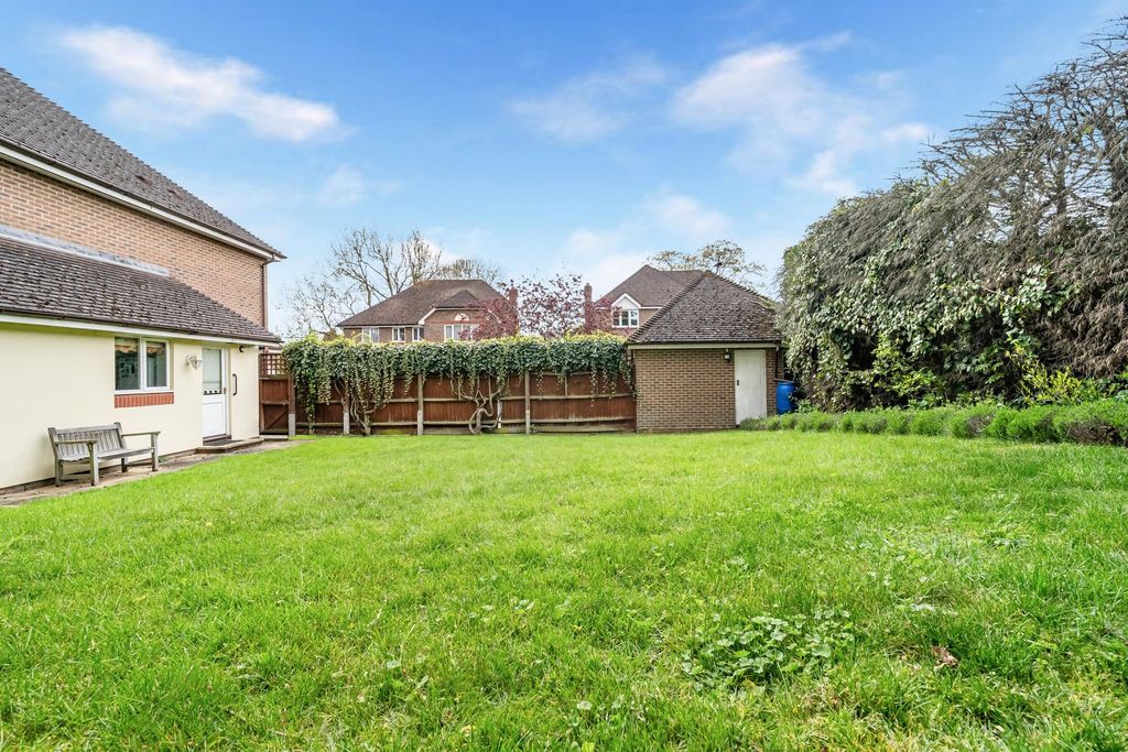 Additional image 34 of 5 bed detached house for saleCampion Gardens, Woodford Green IG8