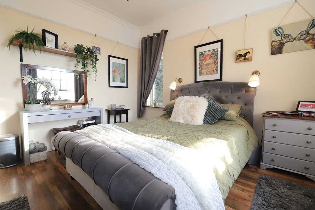 Additional image 20 of 5 bed detached house for saleSandbeds Road, Willenhall WV12