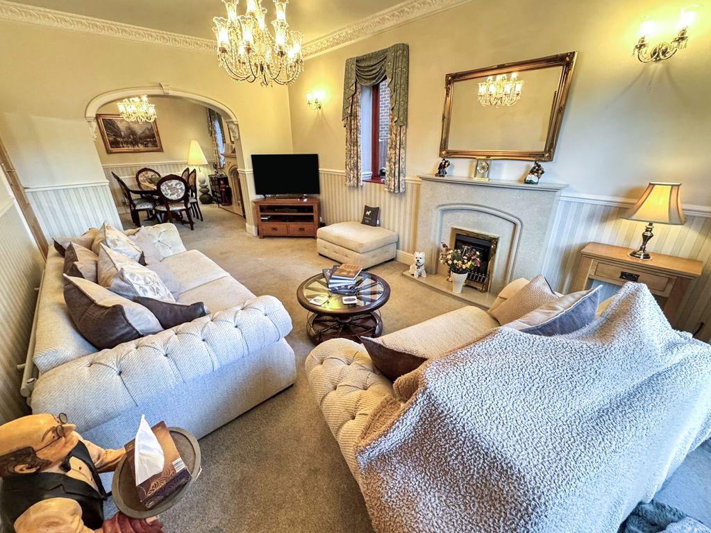 Additional image 22 of 5 bed detached house for saleSandbeds Road, Willenhall WV12