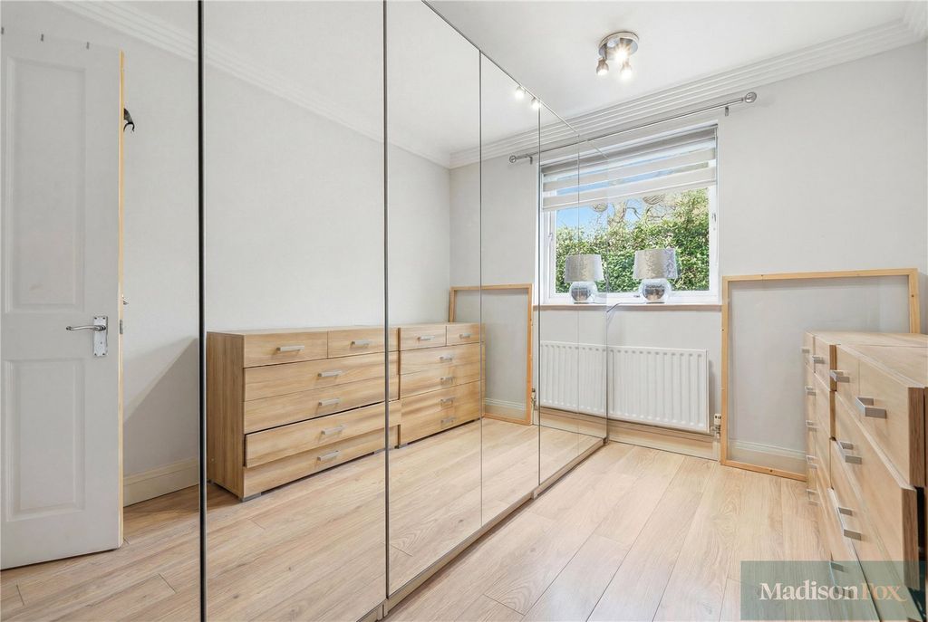 Additional image 12 of 2 bed flat for saleBridle Path, Woodford Green IG8