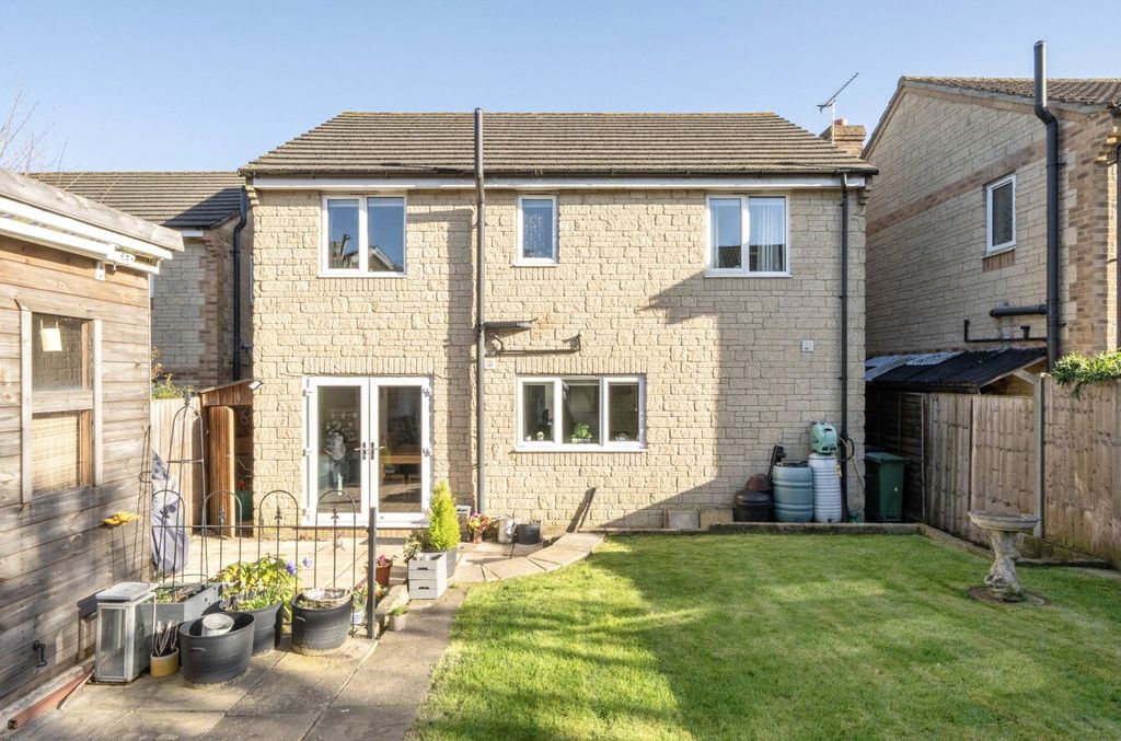 Additional image 18 of 4 bed detached house for saleGrants Close, Wincanton, Somerset BA9