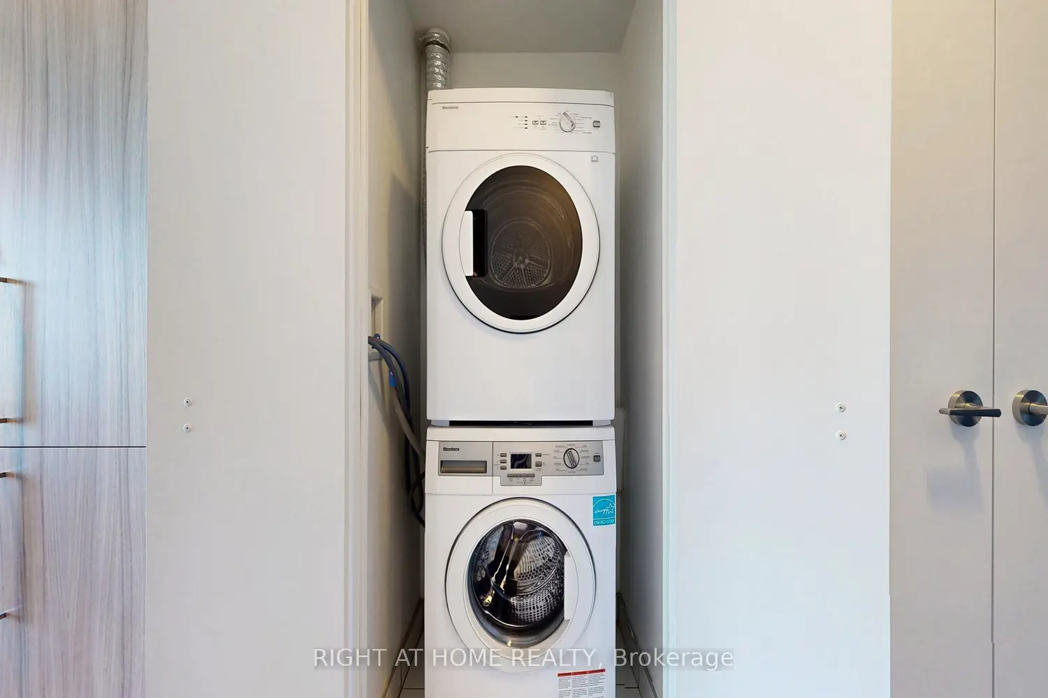 Additional image 14 of 290 Adelaide Street 3603