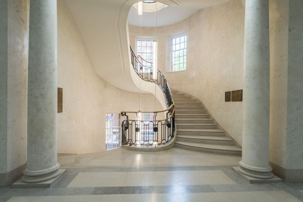 Additional image 22 of 3 bed flat for saleFlat, Star & Garter House, Richmond Hill, Richmond TW10