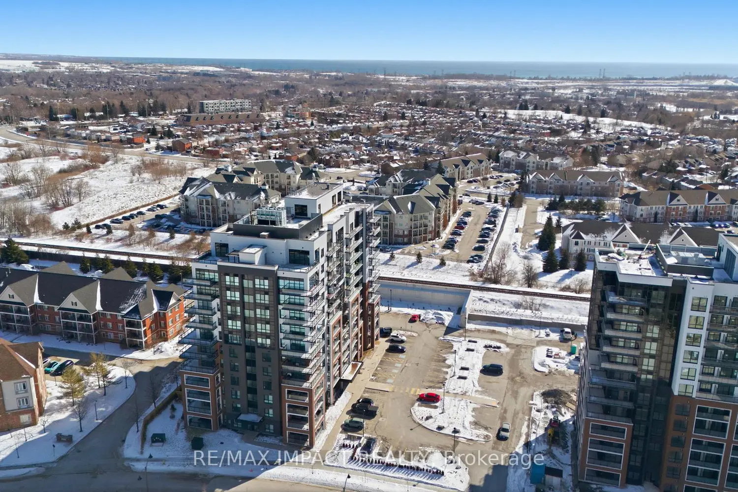 Additional image 19 of 55 Clarington Boulevard 1202