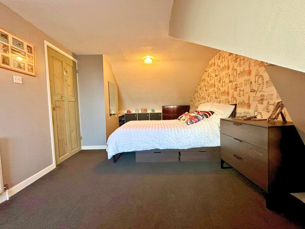 Additional image 28 of 5 bed terraced house for saleGladys Avenue, Portsmouth PO2
