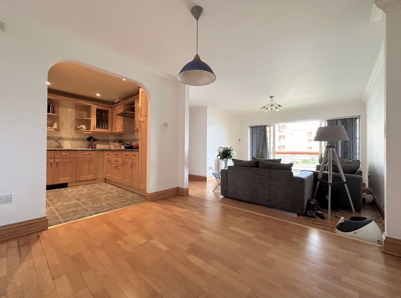 Additional image 9 of 2 bed flat for saleLock Approach, Port Solent PO6