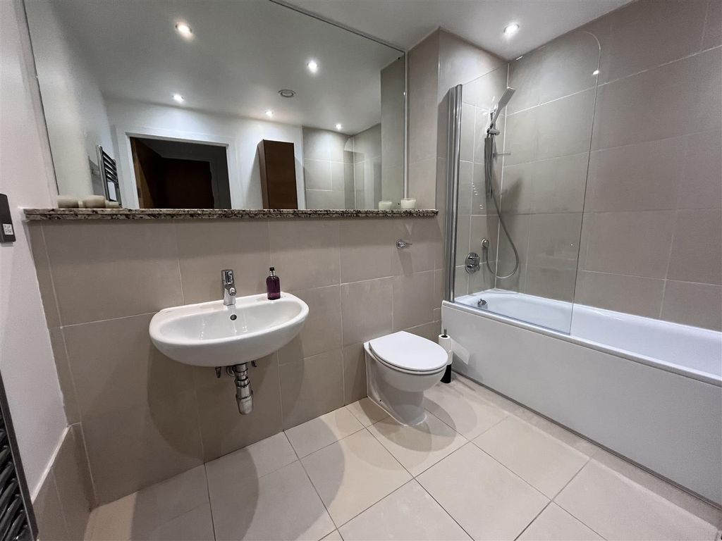 Additional image 4 of 1 bed flat for saleBank Place, Green Lane, Wilmslow SK9