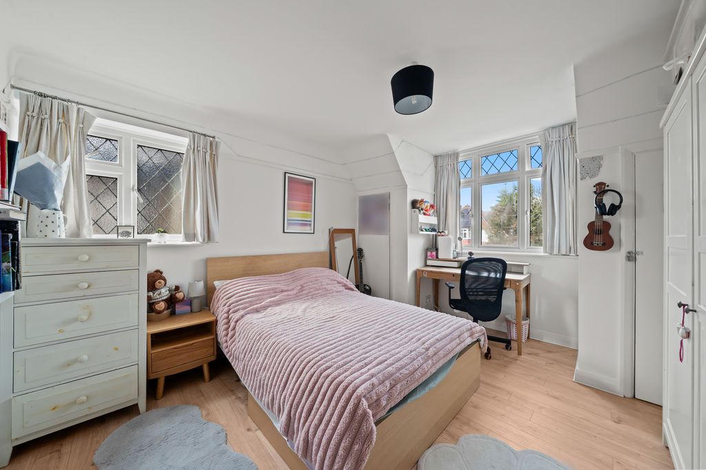 Additional image 13 of 3 bed detached house for saleChurch Road, Worcester Park KT4