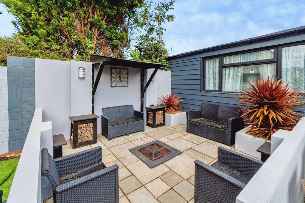 Additional image 19 of 2 bed end terrace house for saleCoxford Drove, Southampton SO16
