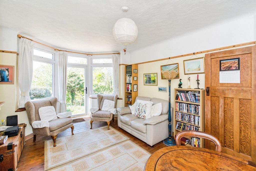 Additional image 3 of 2 bed bungalow for saleCoxford Close, Southampton, Hampshire SO16