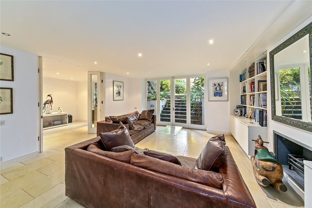 Additional image 5 of 6 bed semi-detached house for saleQueens Road, Richmond TW10