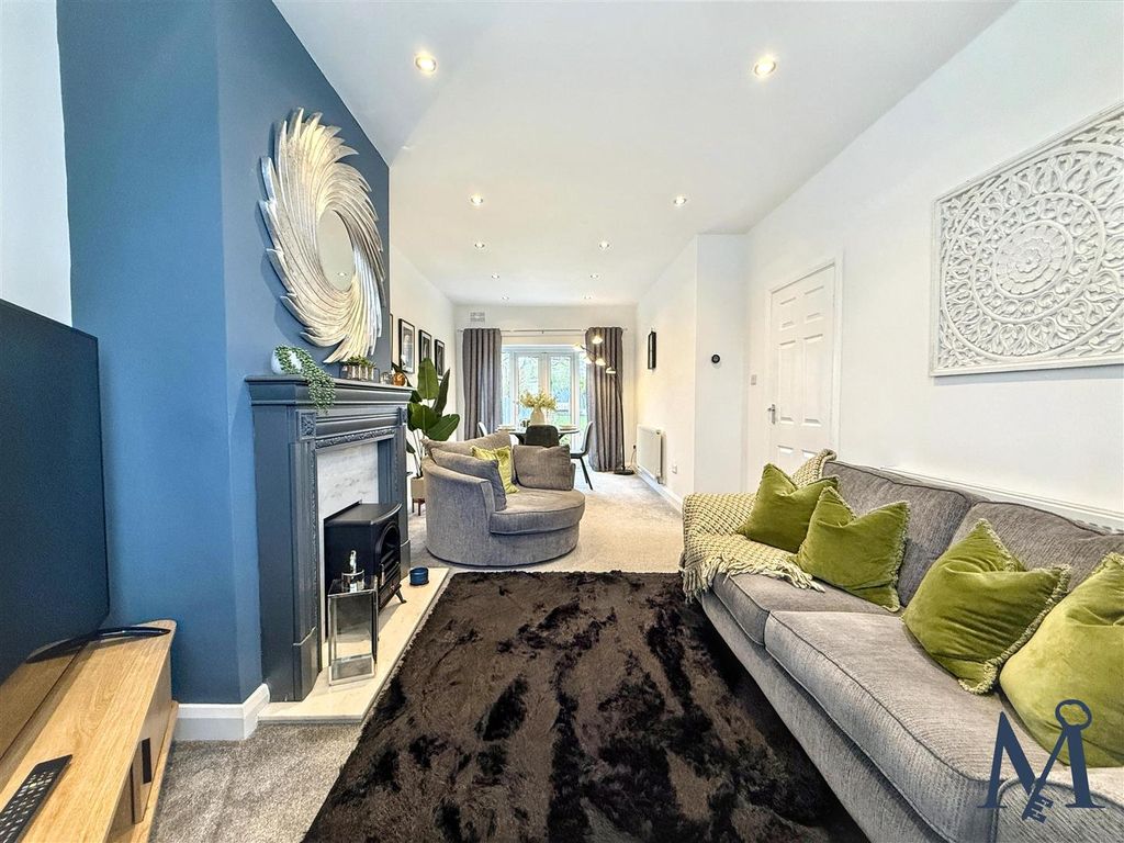 Additional image 2 of 3 bed semi-detached house for saleDevana Avenue, Coalville LE67