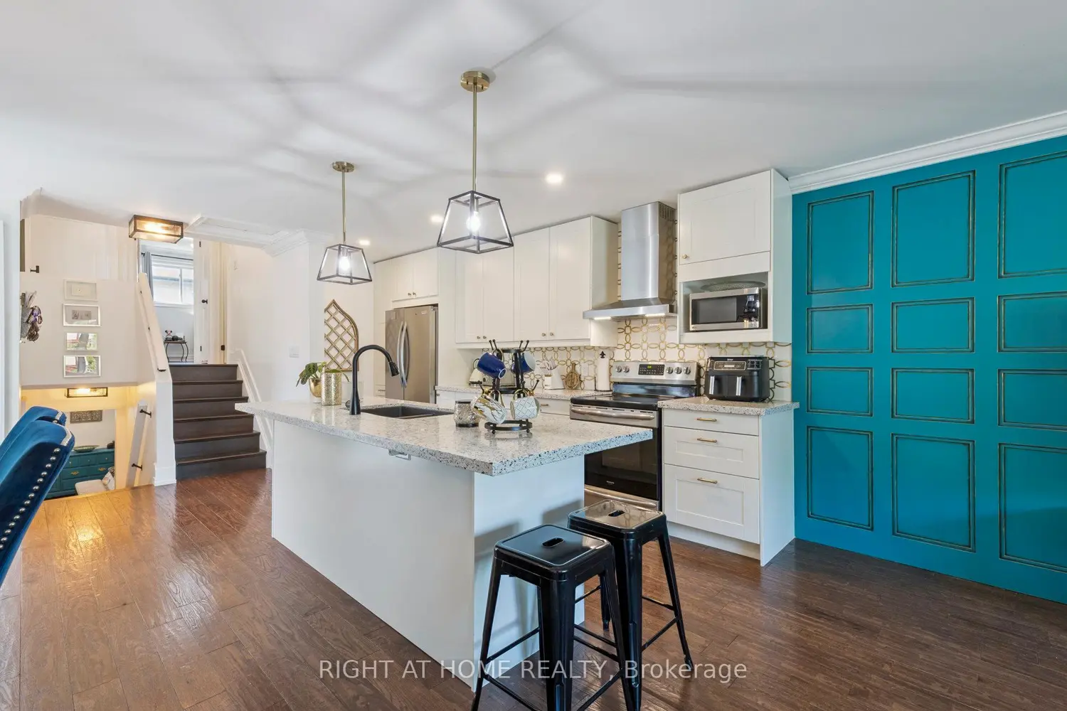 Additional image 9 of 403 Chandos Court