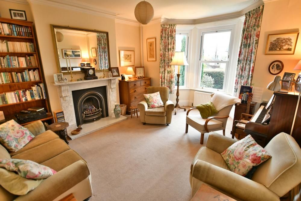 Additional image 2 of 4 bed semi-detached house for saleSt Johns Hill, Wimborne BH21