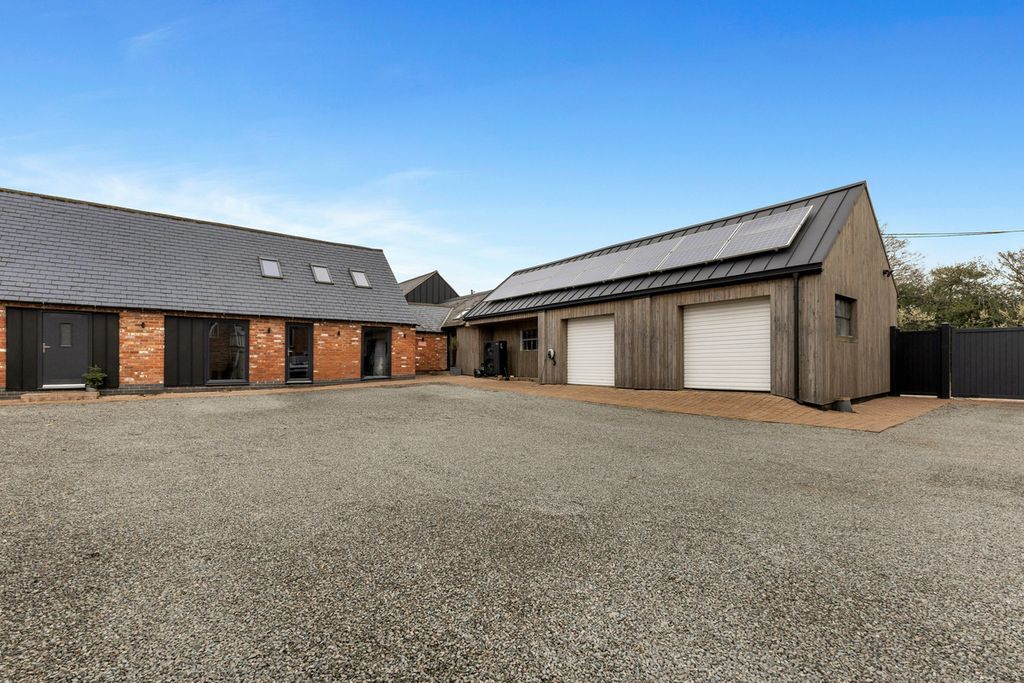 Additional image 24 of 6 bed detached house for saleGarlands Lane, Barlestone Nuneaton CV13