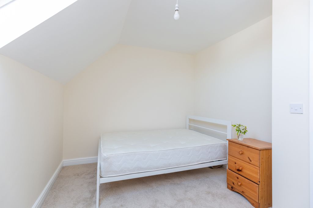 Additional image 8 of 5 bed end terrace house for saleRidgeway Road, Gillingham SP8
