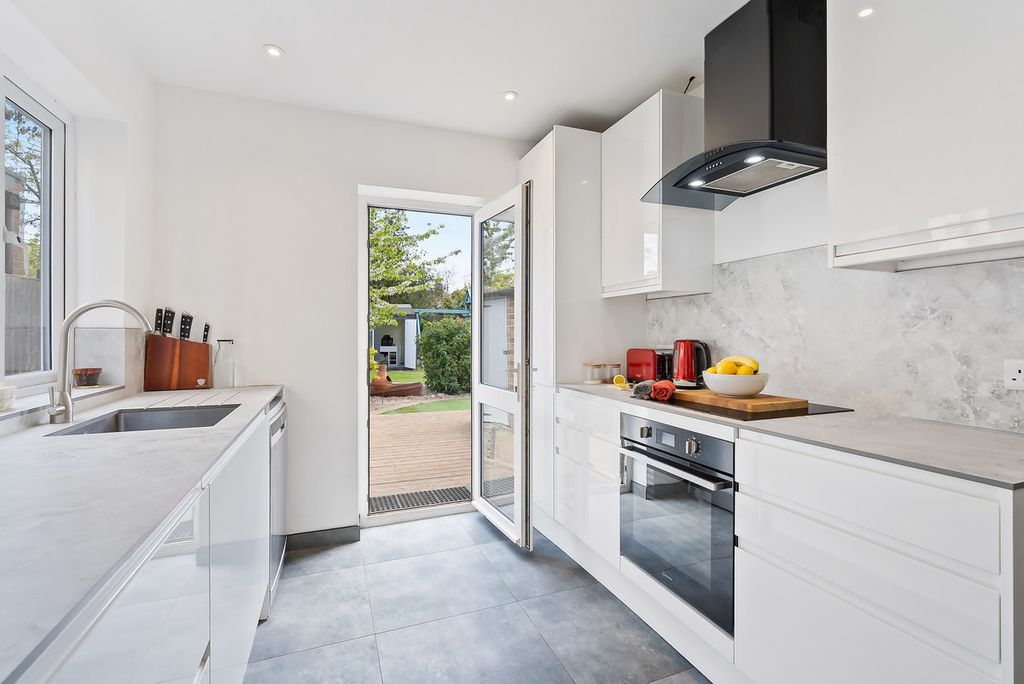 Additional image 6 of 4 bed detached house for saleFontmell Park, Ashford TW15