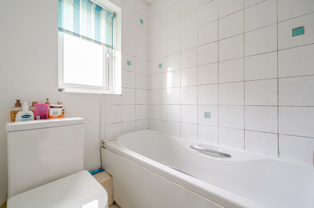 Additional image 10 of 3 bed semi-detached house for saleWatts Close, Maybush, Southampton, Hampshire SO16