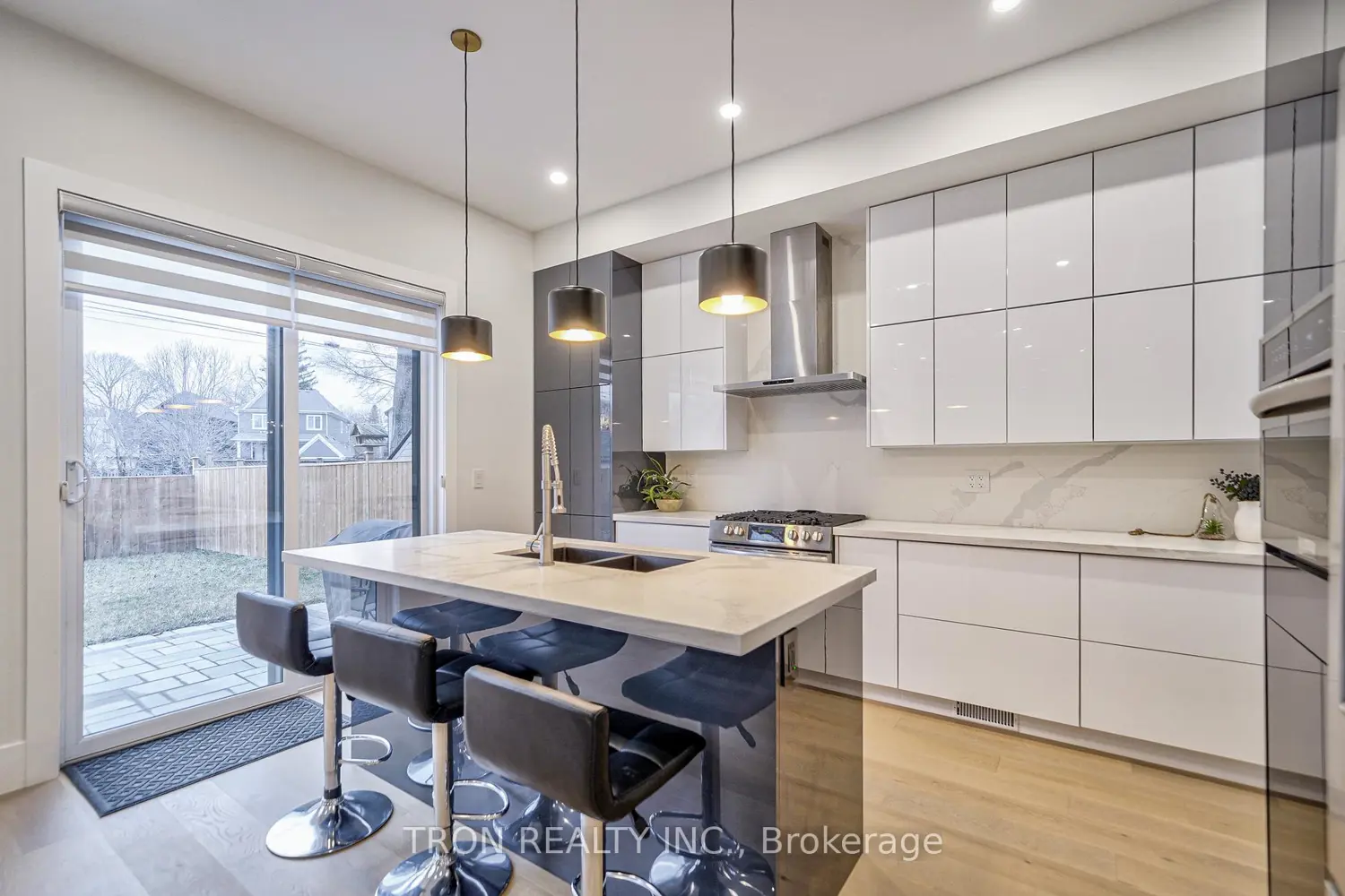 Additional image 10 of 38 Uno Drive