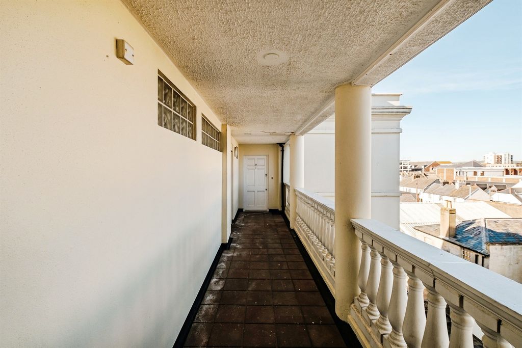 Additional image 20 of 2 bed flat for saleMarine Parade, Worthing BN11